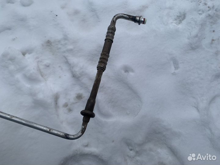 Трубка кондиционера Ford Focus 2