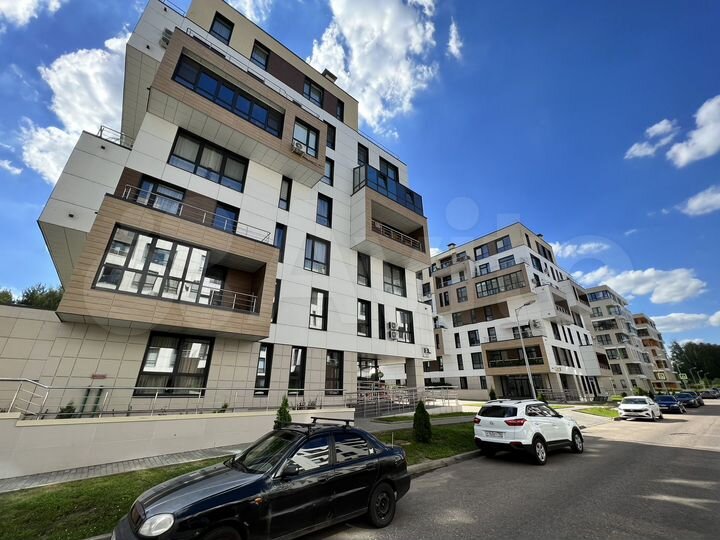 4-к. квартира, 91,3 м², 1/8 эт.
