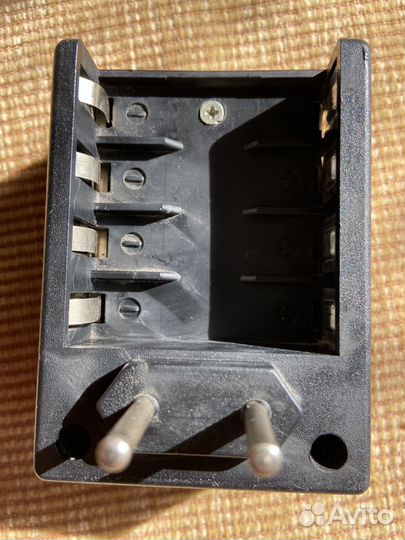 Зарядное устройство для аккумуляторов аа