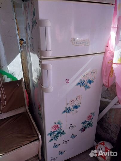 Холодильник бу