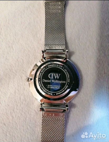 Женские часы Daniel Wellington