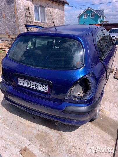 Двери Nissan Almera 2001год