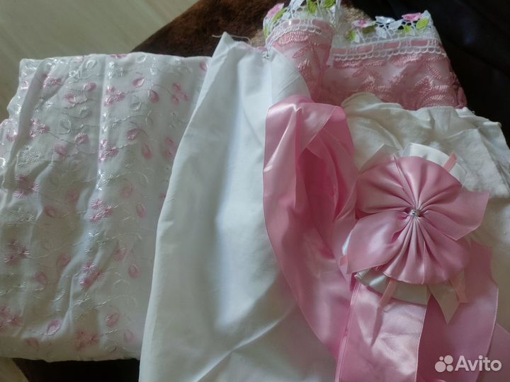 Комплект на выписку для девочки лето