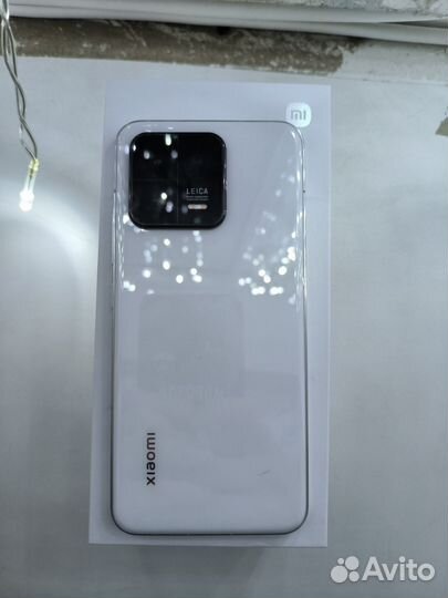 Xiaomi 13, 12/256 ГБ