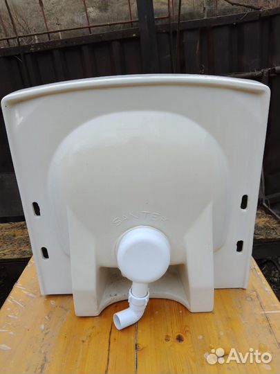 Раковина в ванную накладная бу