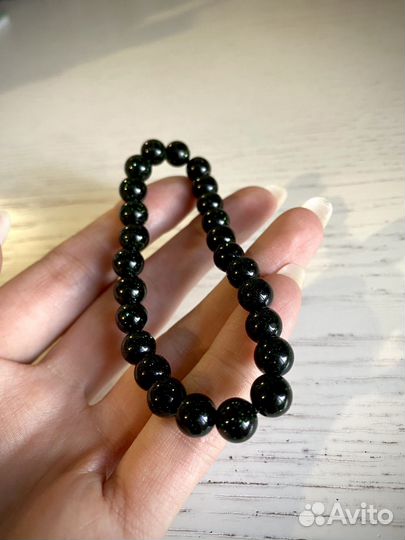 Браслет из камня