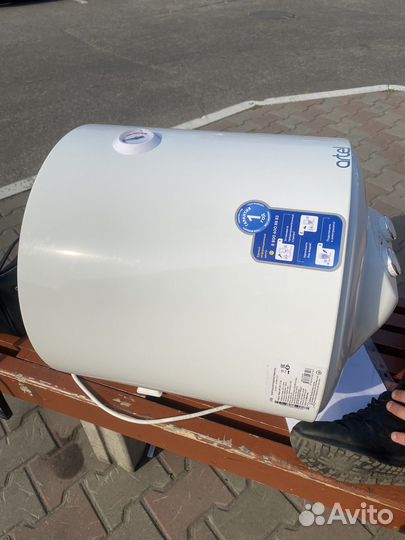 Бойлер водонагреватель 30л ariston