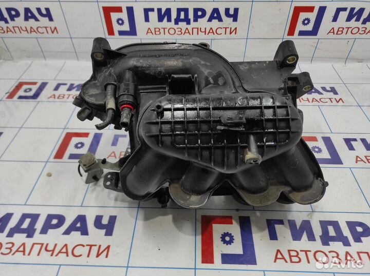 Коллектор впускной Ford Focus 3 1807950