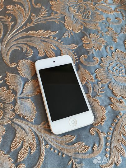iPod touch 4 16gb