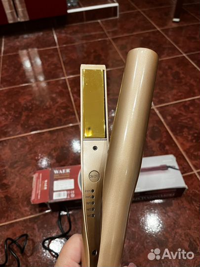 Плойка для волос, утюжок