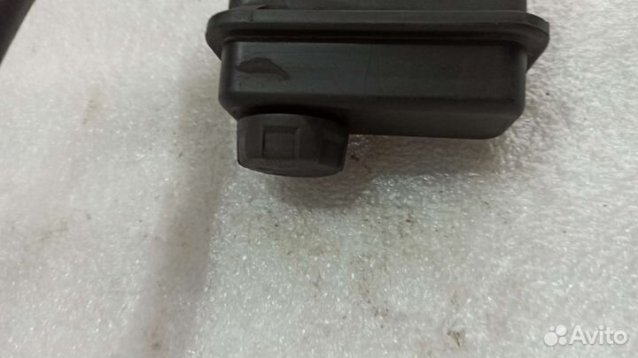 Бачок гидроусилителя руля mitsubishi carisma