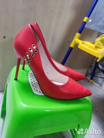 Продам туфли