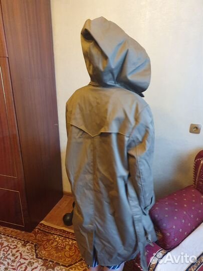 Плащ для леса и рыбалки