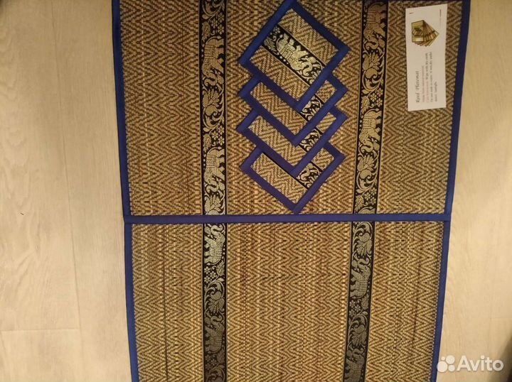 Сеты,бювары,плейсметы. Коврик-салфетка для обеденн