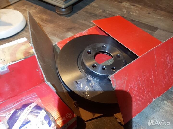 Продам тормозные диски для BMW X 5 e 70. 4.8