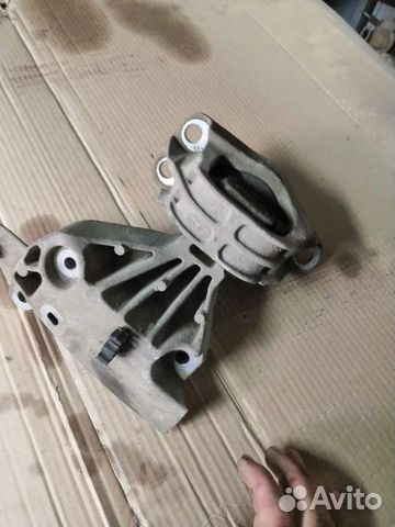 Опора двигателя Renault Duster 2.0 F4R