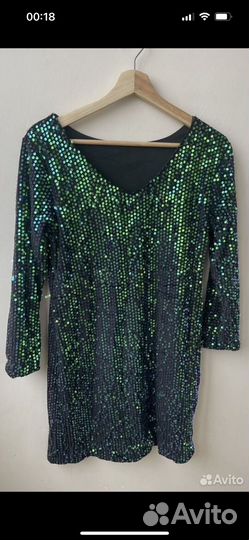 Платье с пайетками