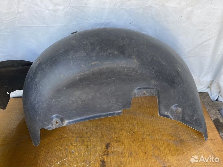 Задний подкрылок Каен 955-957 Cayenne