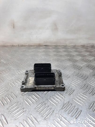 Блок управления двигателем Opel Corsa хэтчбэк 5