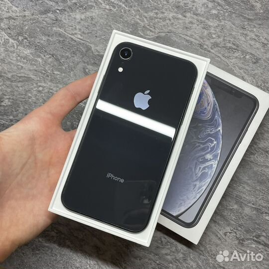 iPhone Xr, 64 ГБ