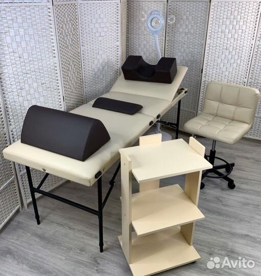 Кушетка массажный стол + оборудование для салона
