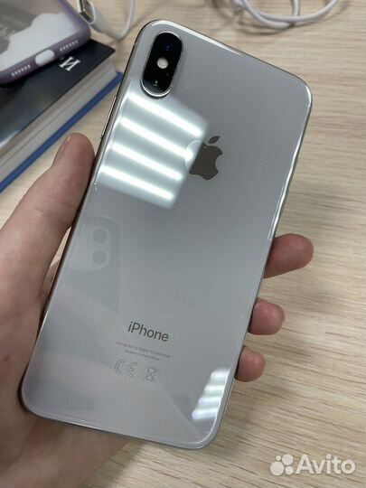 iPhone X, 64 ГБ