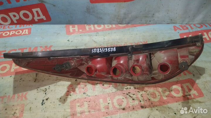 Фонарь задний Форд Мондео 3 Универсал