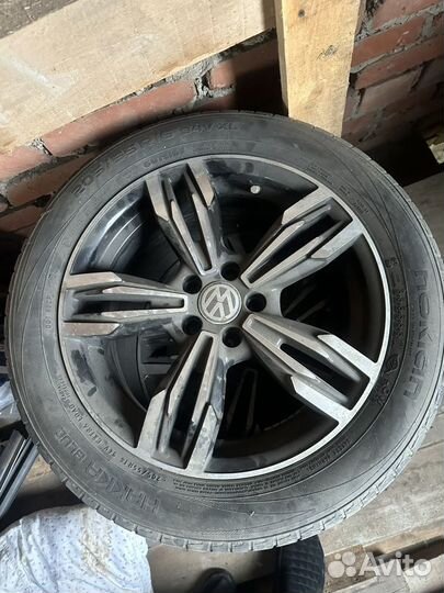 Accelera 651 16.00/60 R5.5