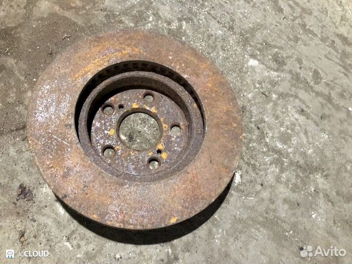 Тормозной диск на toyota ipsum SXM10 3SFE