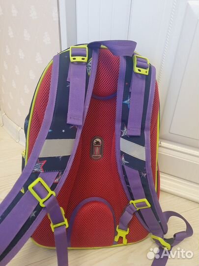 Школьный рюкзак
