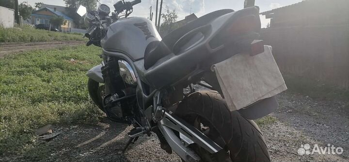 Suzuki bandit 1200s