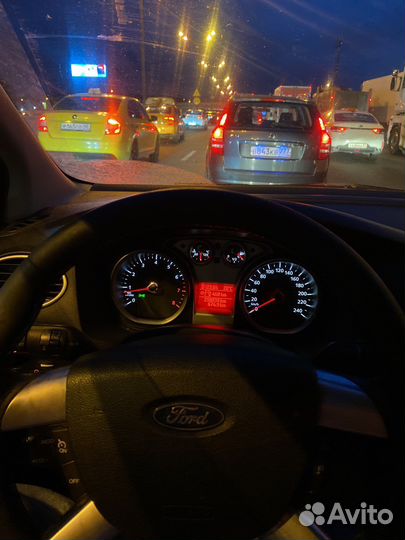 Ford Focus 2.0 AT, 2008, битый, 252 000 км