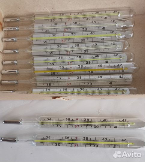 Медицинский ртутный термометр