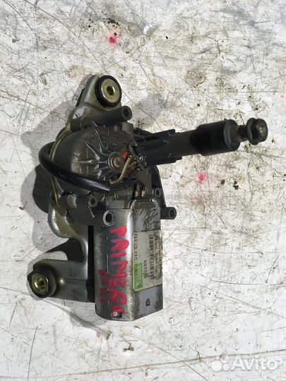 Моторчик стеклоочистителя задний (Nissan Primera)