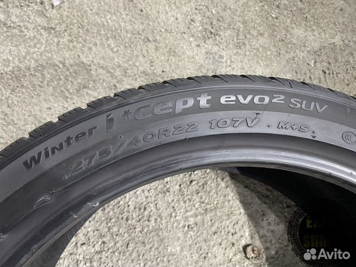 Hankook Winter I'Cept Evo2 W320A SUV 275/40 R22 107V
