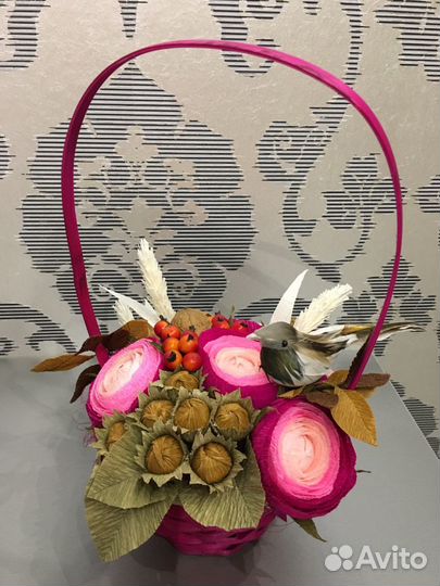 Букет в корзинке. Подарок оригинальный