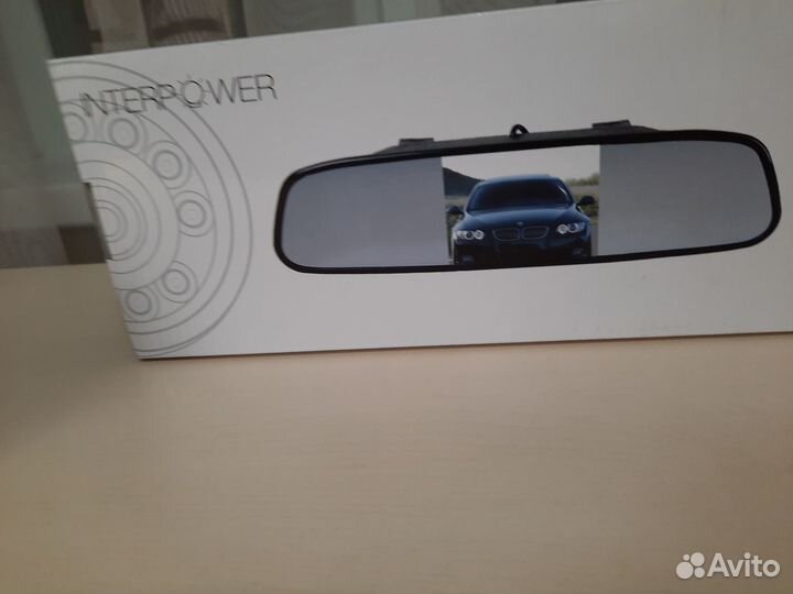 Зеркало заднего вида с монитором