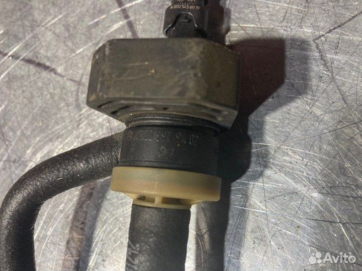 Клапан вентиляции картерных газов Mercedes Glc