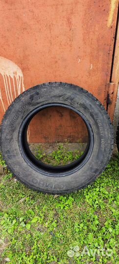 Kumho WinterCraft Ice WI31 235/65 R17