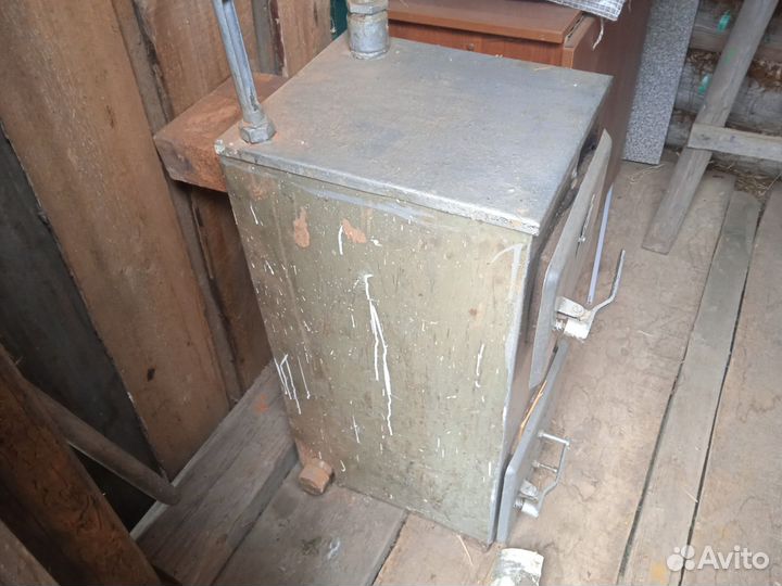 Котёл твердотопливный с чугуными батареями