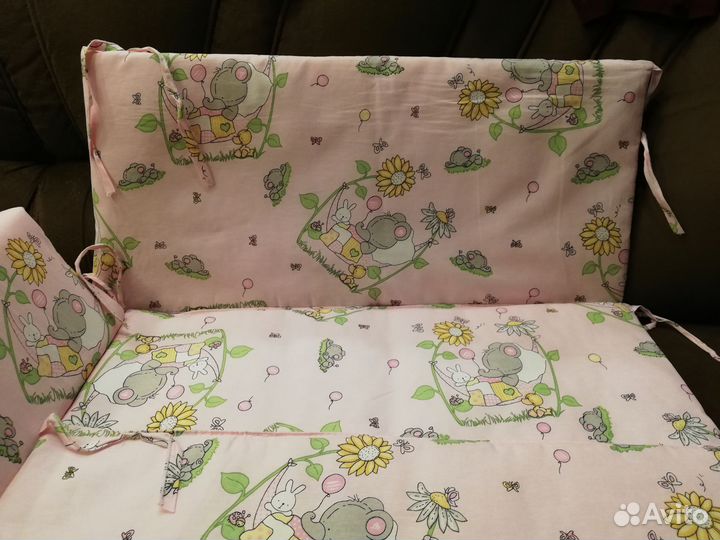 Бортики в кроватку