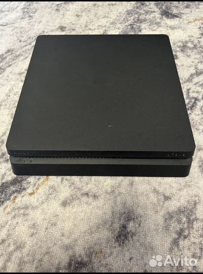 Sony PS4 slim