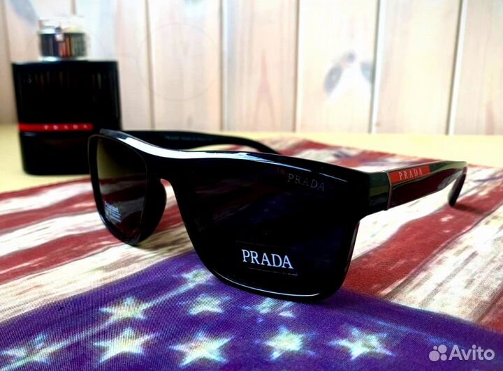 Солнцезащитные очки Prada мужские новые