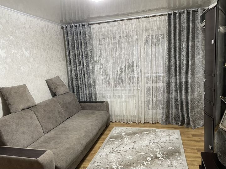 2-к. квартира, 50 м², 5/10 эт.