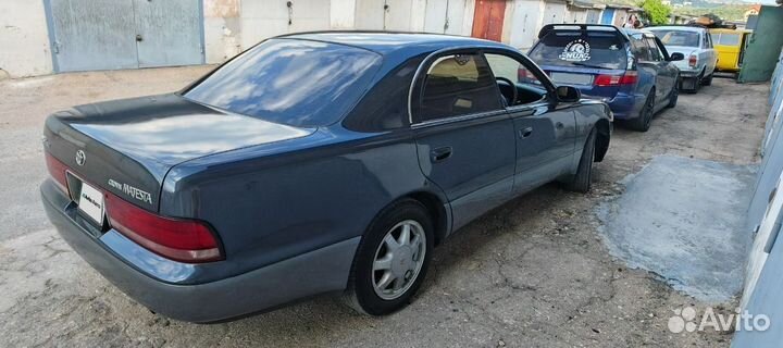 Toyota Crown Majesta 4.0 AT, 1995, 490 000 км