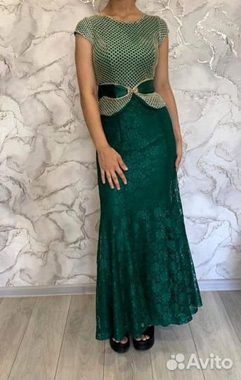 Вечернее платье