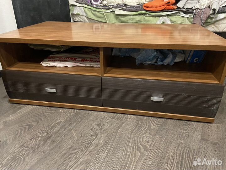 Тумба под телевизор