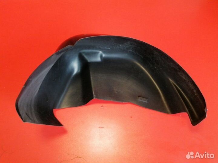 Подкрылок задний правый Renault Logan L8 K7M 2018
