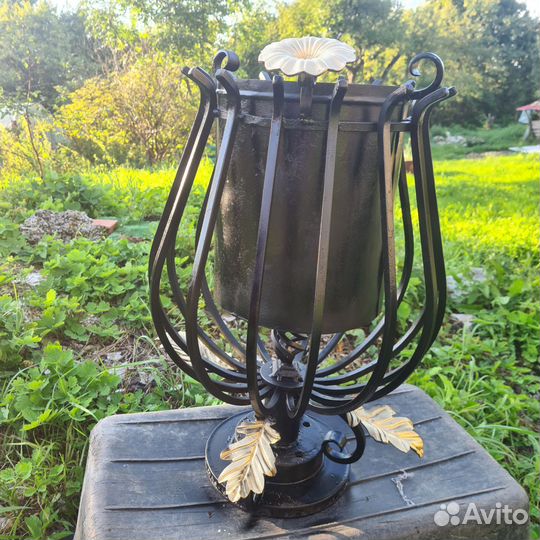 Уличная мусорка