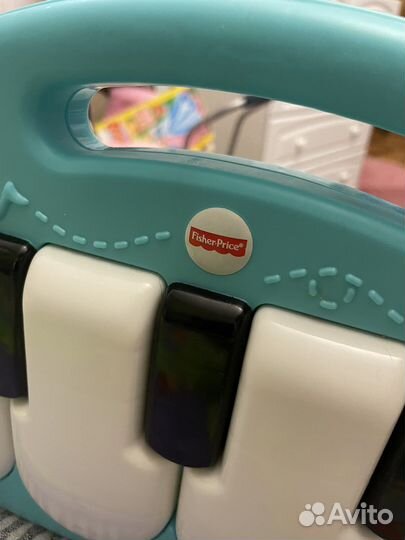 Развивающий коврик fisher price с пианино